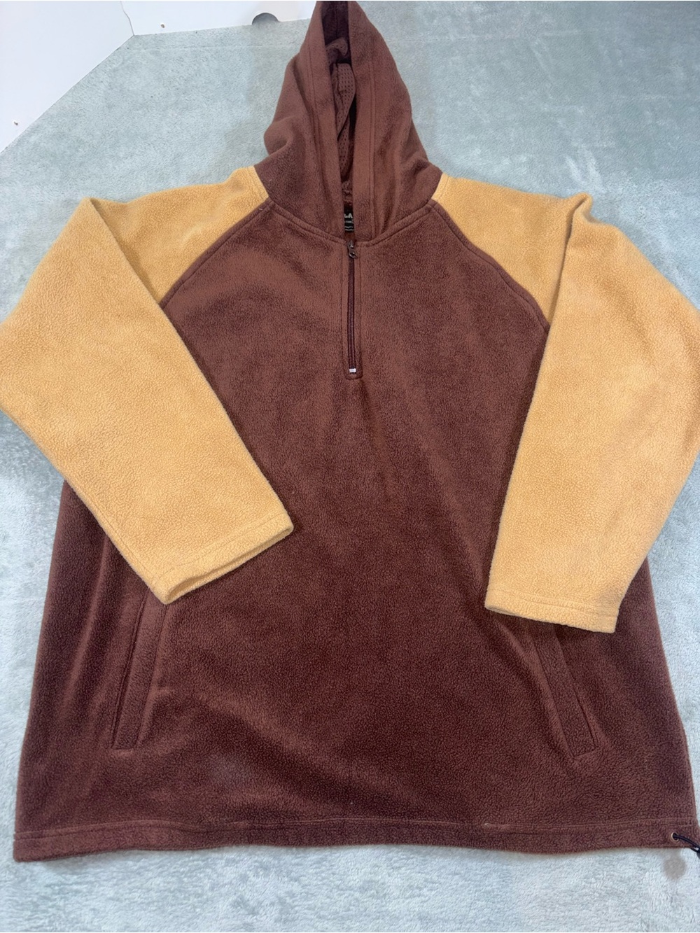 Highland Outfitters Vintage Colorblock Fleece Hoodie Pullover